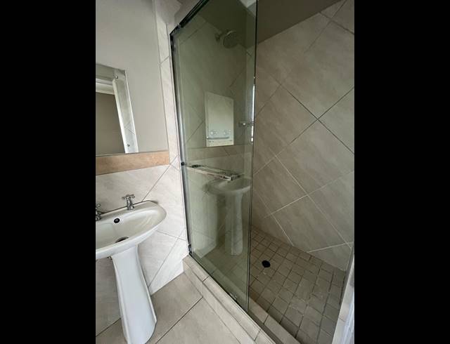 1 bed property to rent in GLEN AUSTIN AH